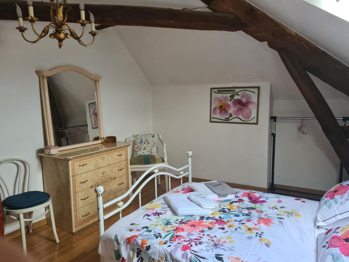 Appartement Spacieux Disneyland - La Vallee Village - 6 Personnes - 60M2 Saint-Germain-sur-Morin Dış mekan fotoğraf